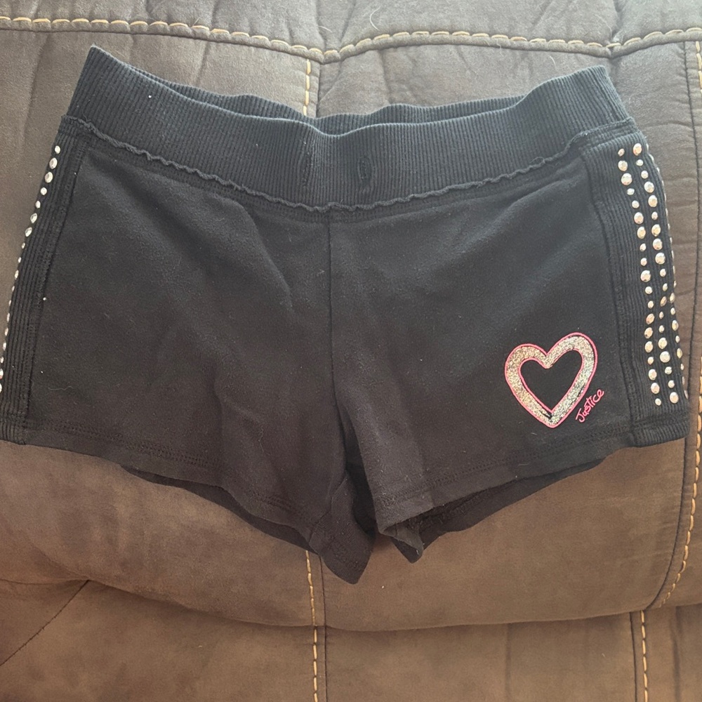 Black Girls Heart Accent Stretch Shorts